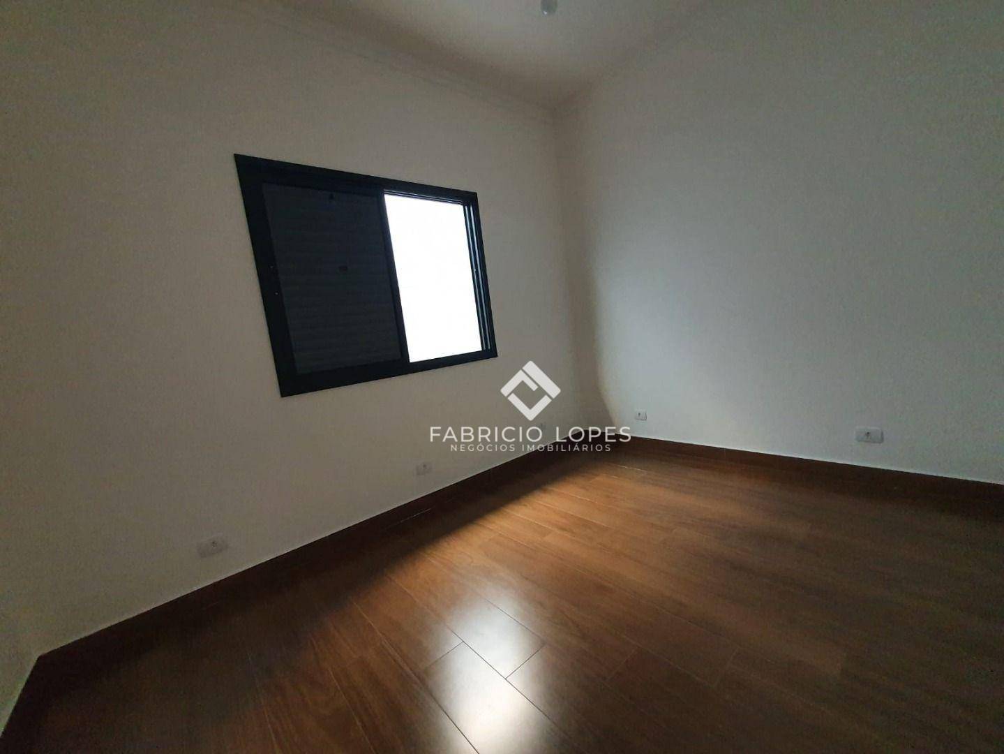 Casa à venda com 3 quartos, 144m² - Foto 2