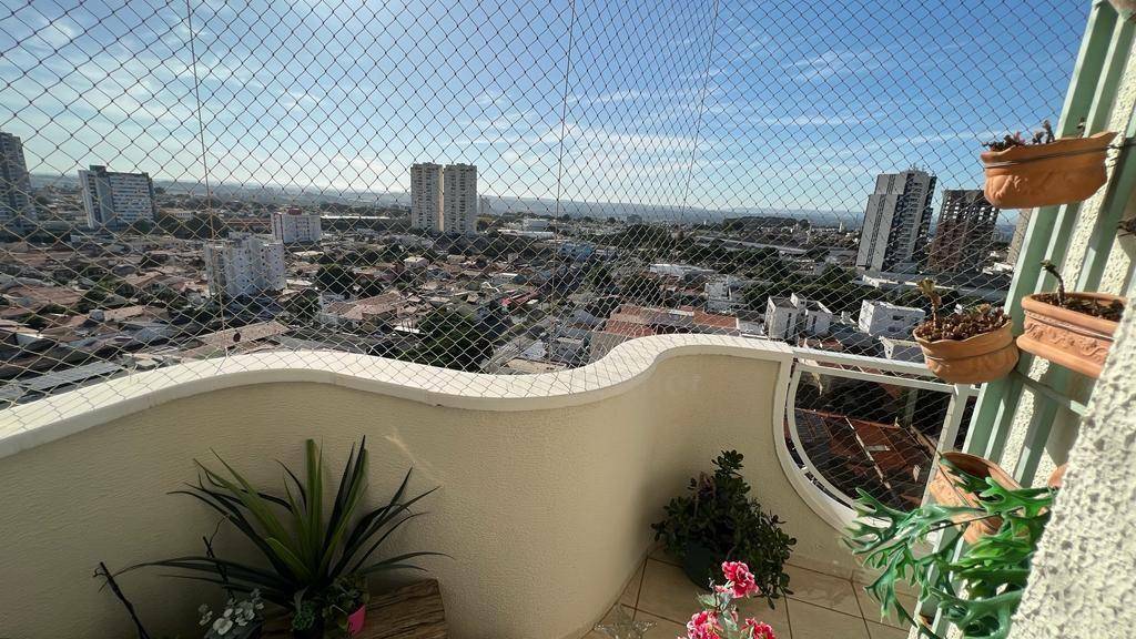 Apartamento à venda com 3 quartos, 157m² - Foto 6