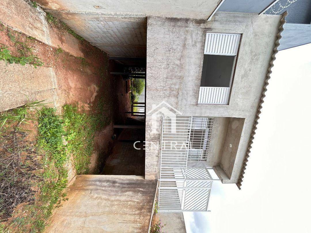 Casa à venda com 2 quartos, 189m² - Foto 29