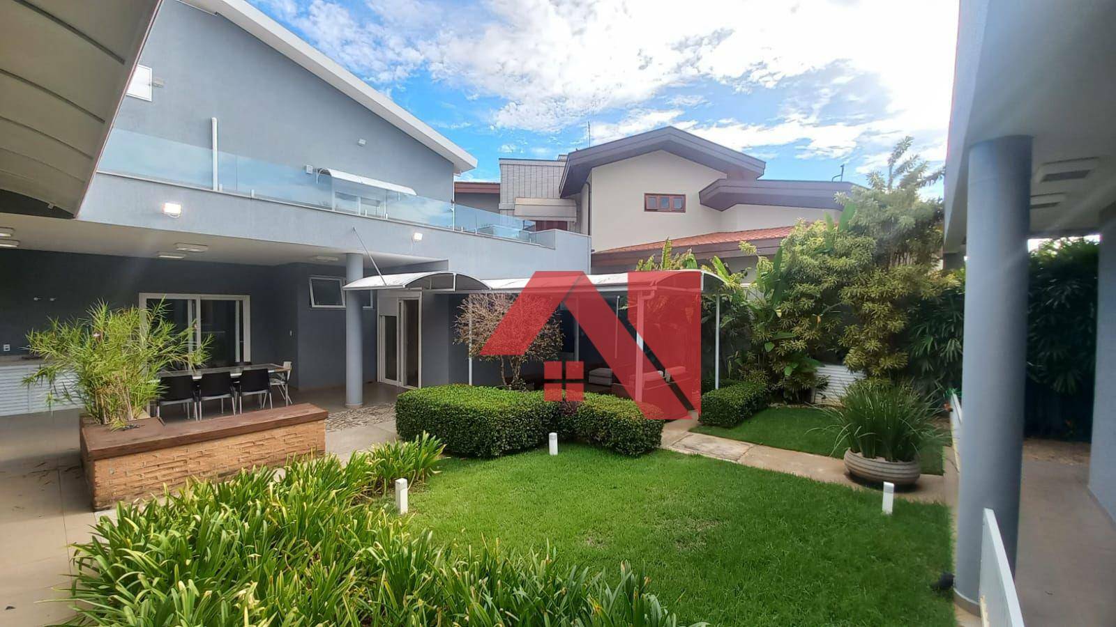 Sobrado à venda e aluguel com 4 quartos, 400m² - Foto 53
