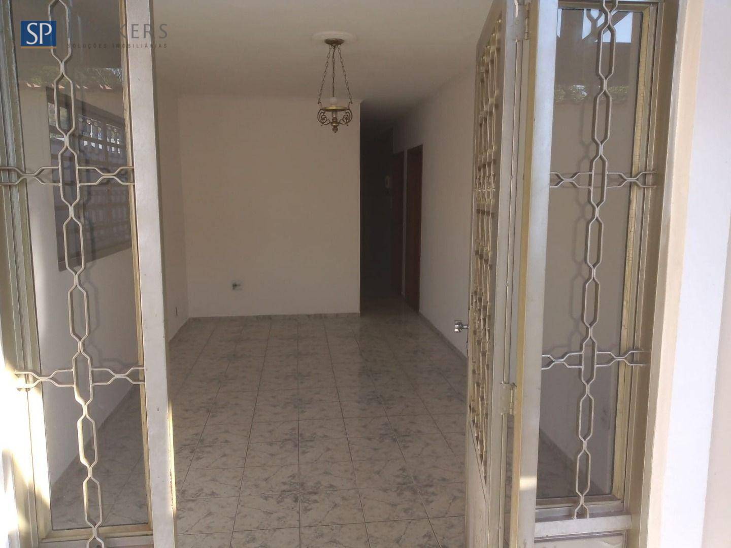 Casa à venda com 3 quartos, 138m² - Foto 9