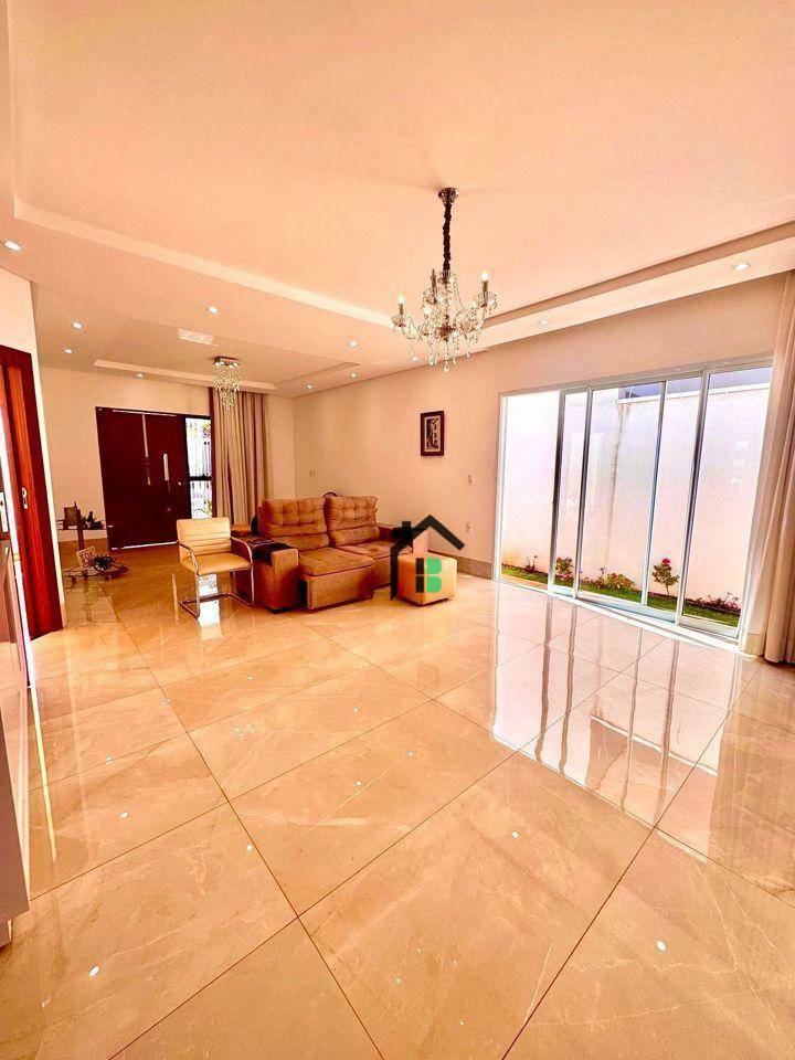 Casa, 4 quartos, 213 m² - Foto 5