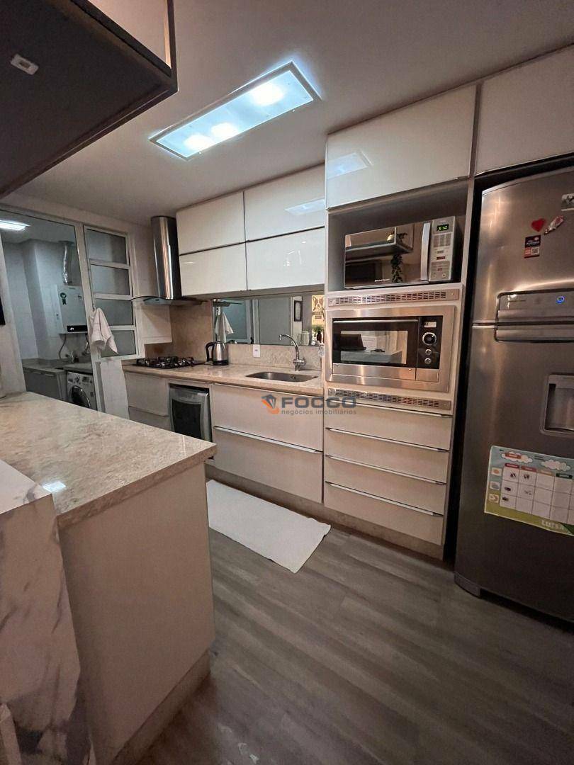 Apartamento à venda com 3 quartos, 135m² - Foto 5