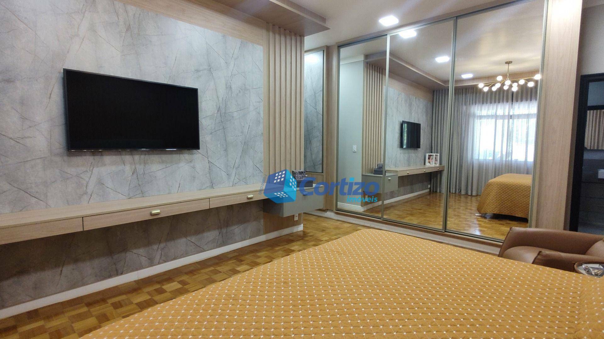 Chácara à venda com 8 quartos, 1061m² - Foto 27