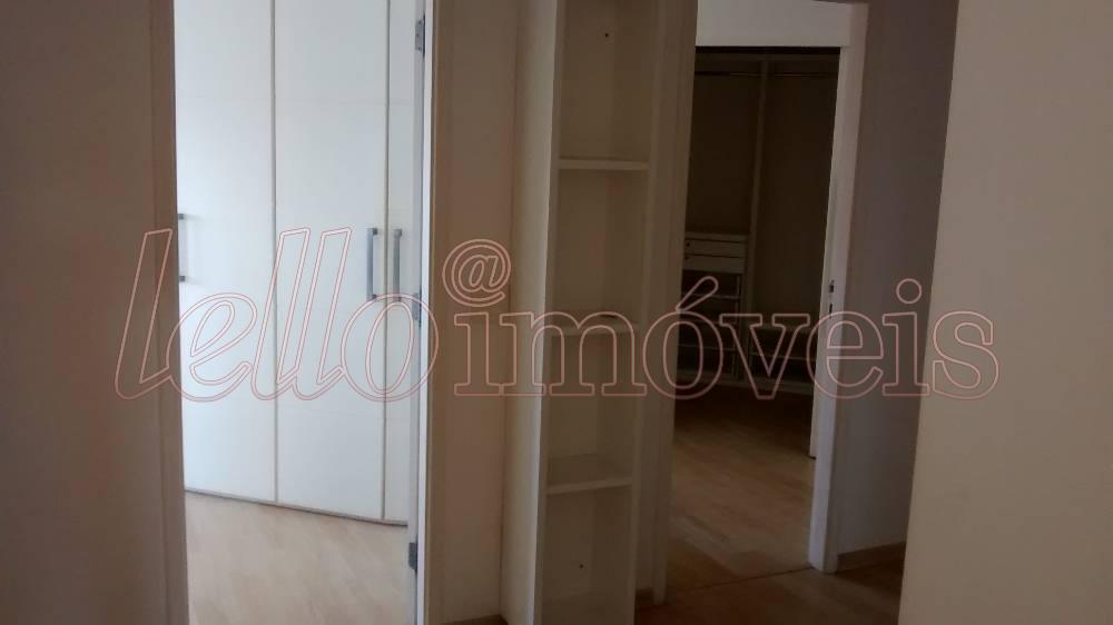 Apartamento à venda com 4 quartos, 200m² - Foto 7