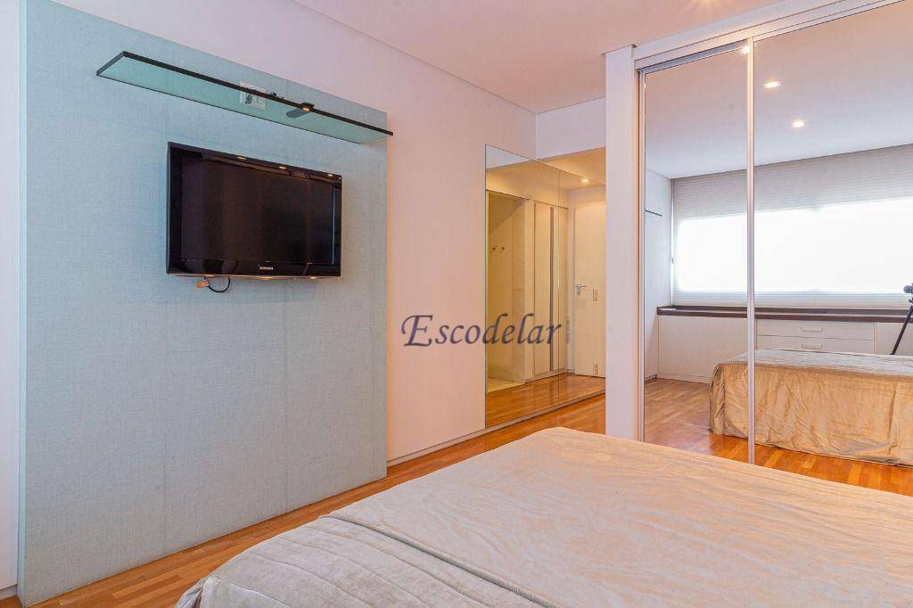 Apartamento à venda com 3 quartos, 180m² - Foto 11