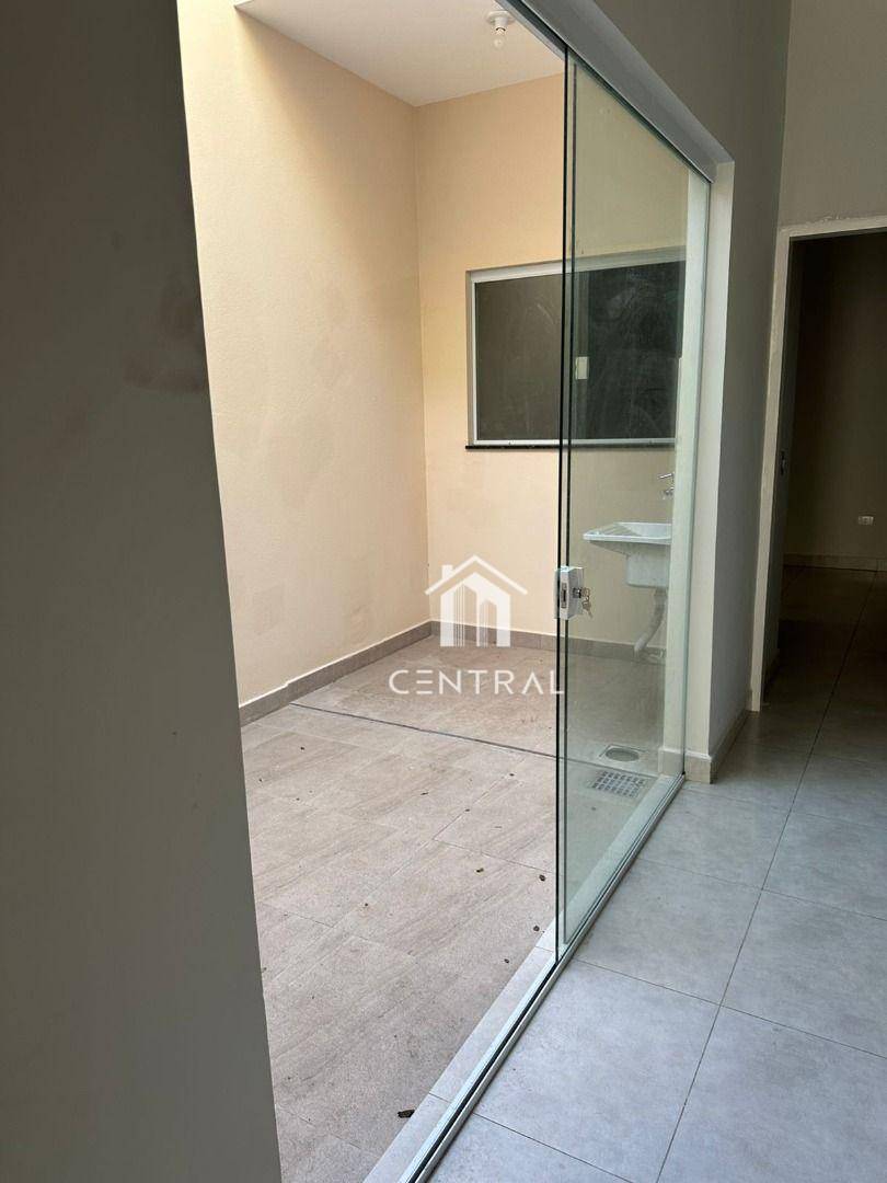 Casa à venda com 2 quartos, 57m² - Foto 10