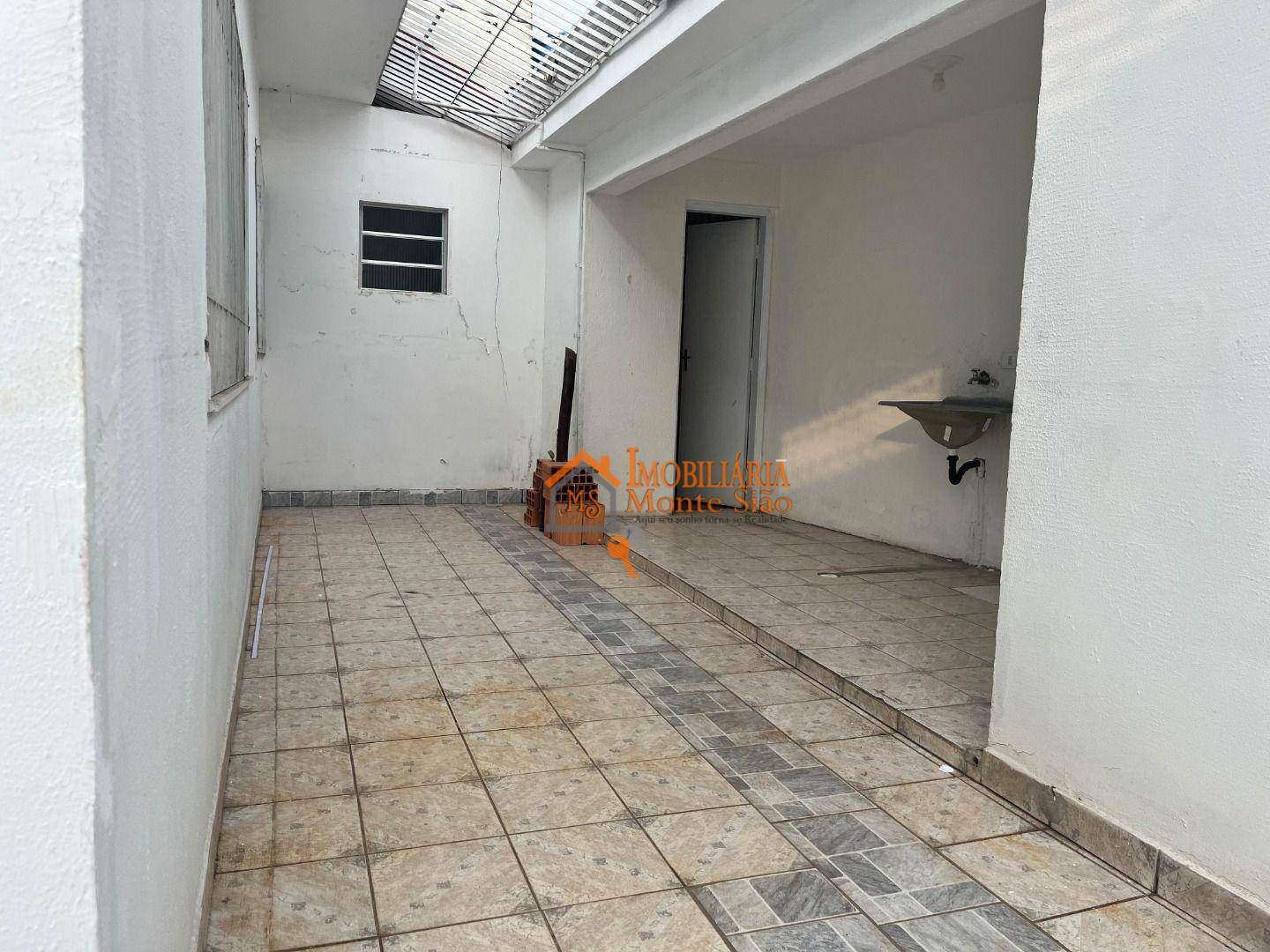 Casa à venda com 5 quartos, 180m² - Foto 27