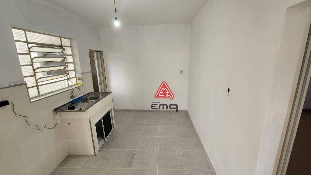 Sobrado para alugar com 1 quarto, 50m² - Foto 13