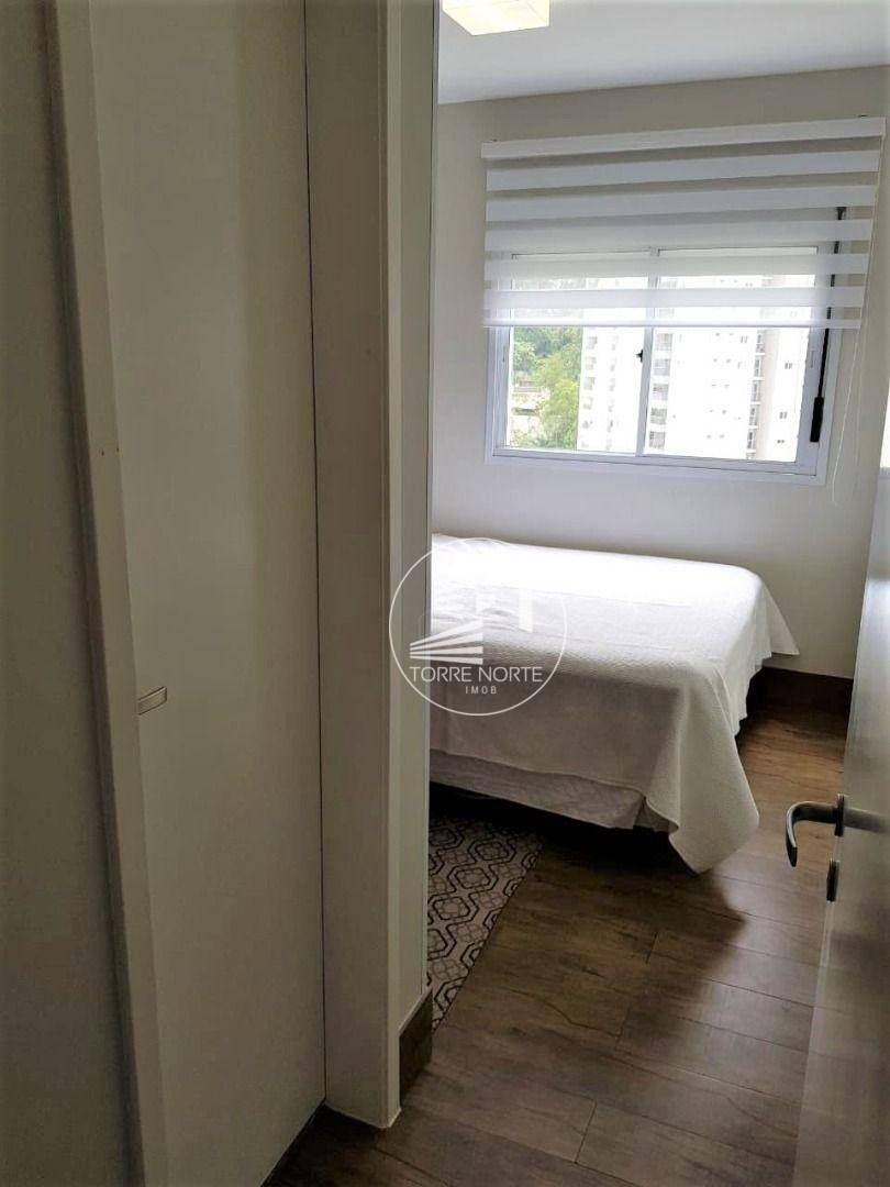 Apartamento à venda com 2 quartos, 67m² - Foto 22