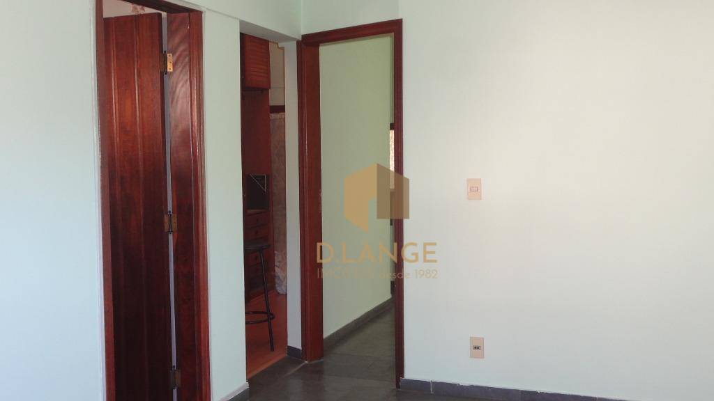 Casa à venda com 19 quartos, 550m² - Foto 11