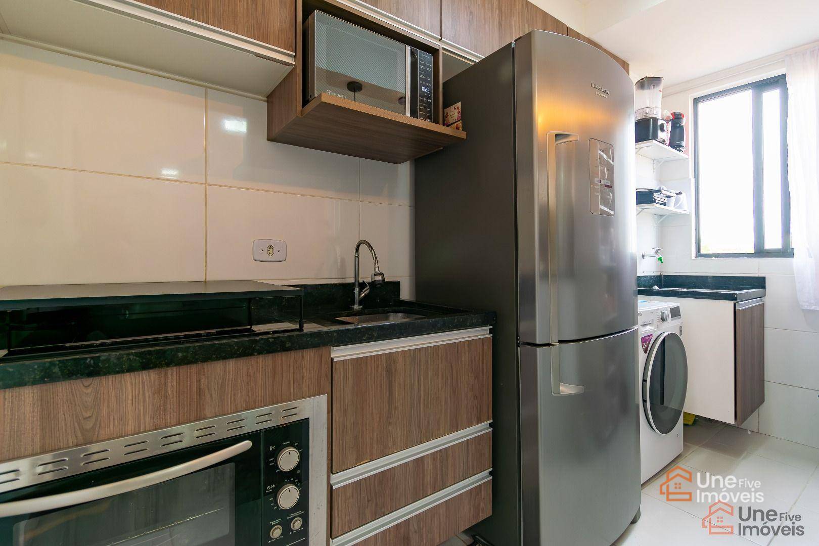 Apartamento à venda com 2 quartos, 46m² - Foto 2