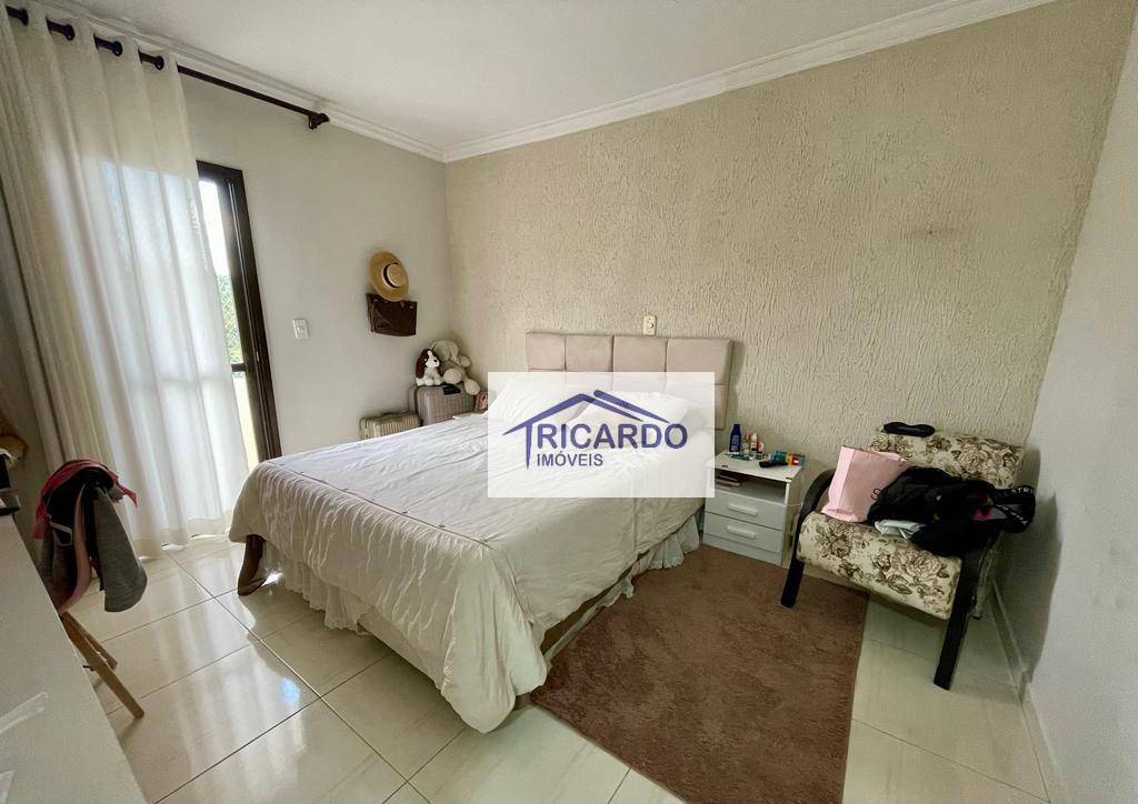 Apartamento à venda com 4 quartos, 170m² - Foto 20