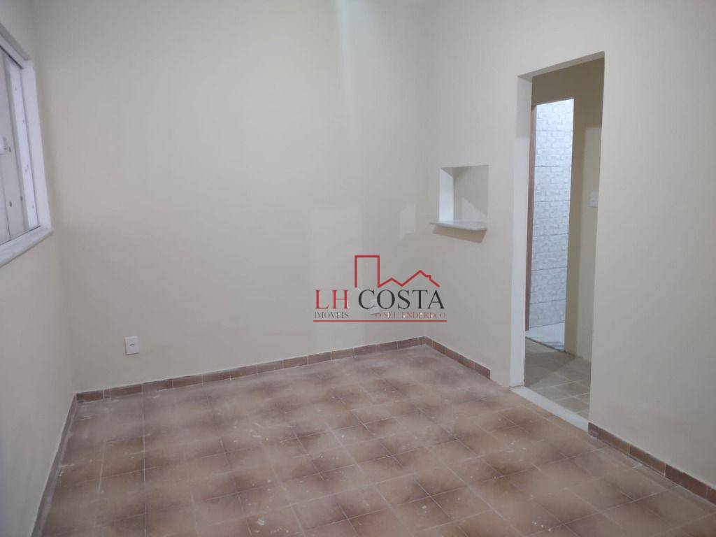 Casa à venda com 3 quartos, 148m² - Foto 2