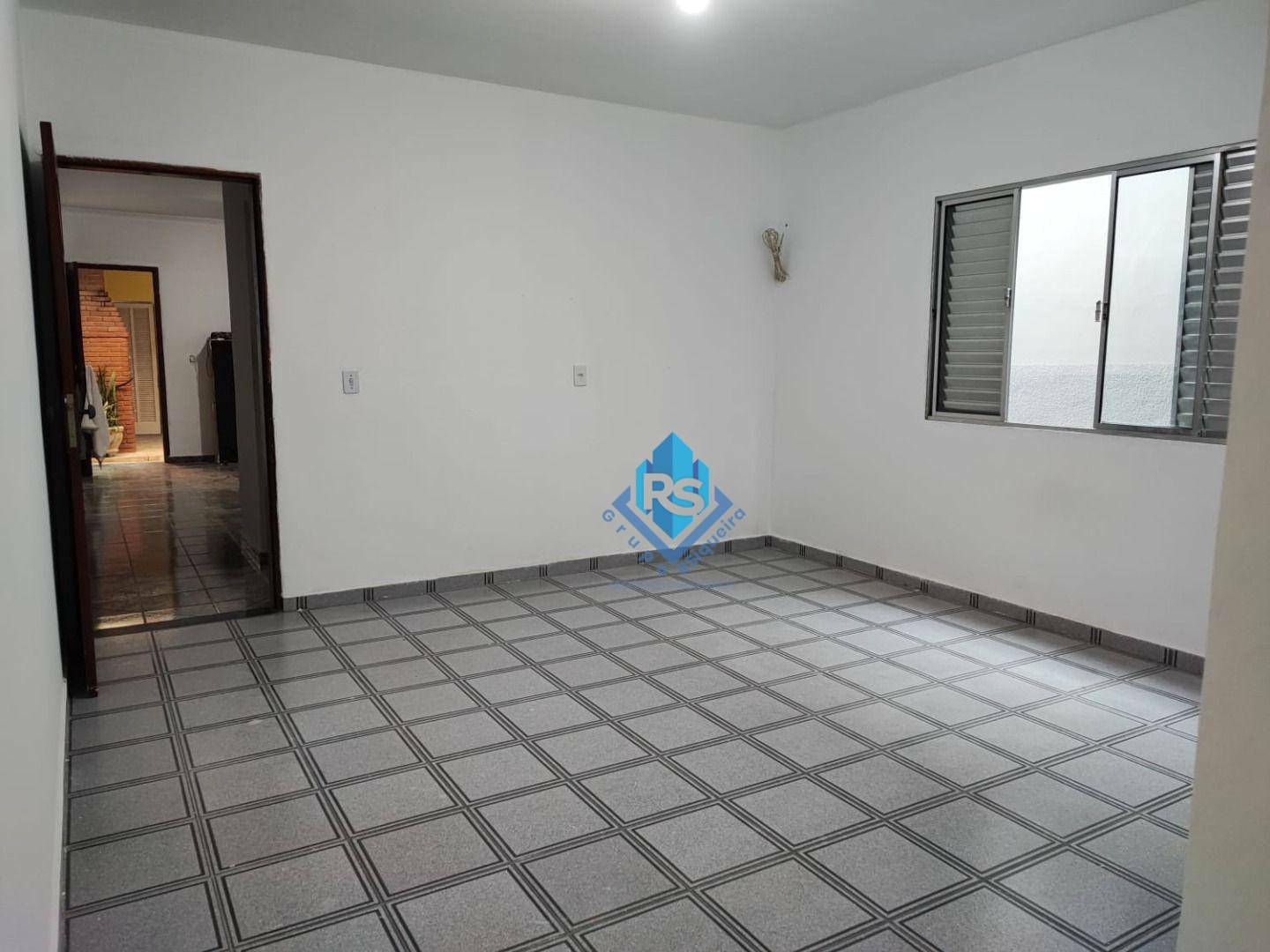 Casa para alugar com 4 quartos, 191m² - Foto 15