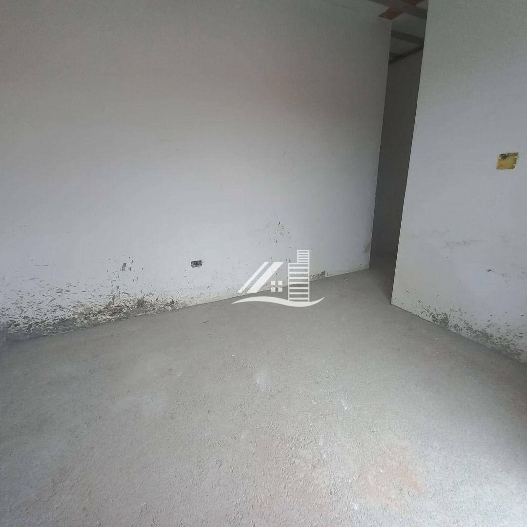 Apartamento à venda com 2 quartos, 61m² - Foto 3