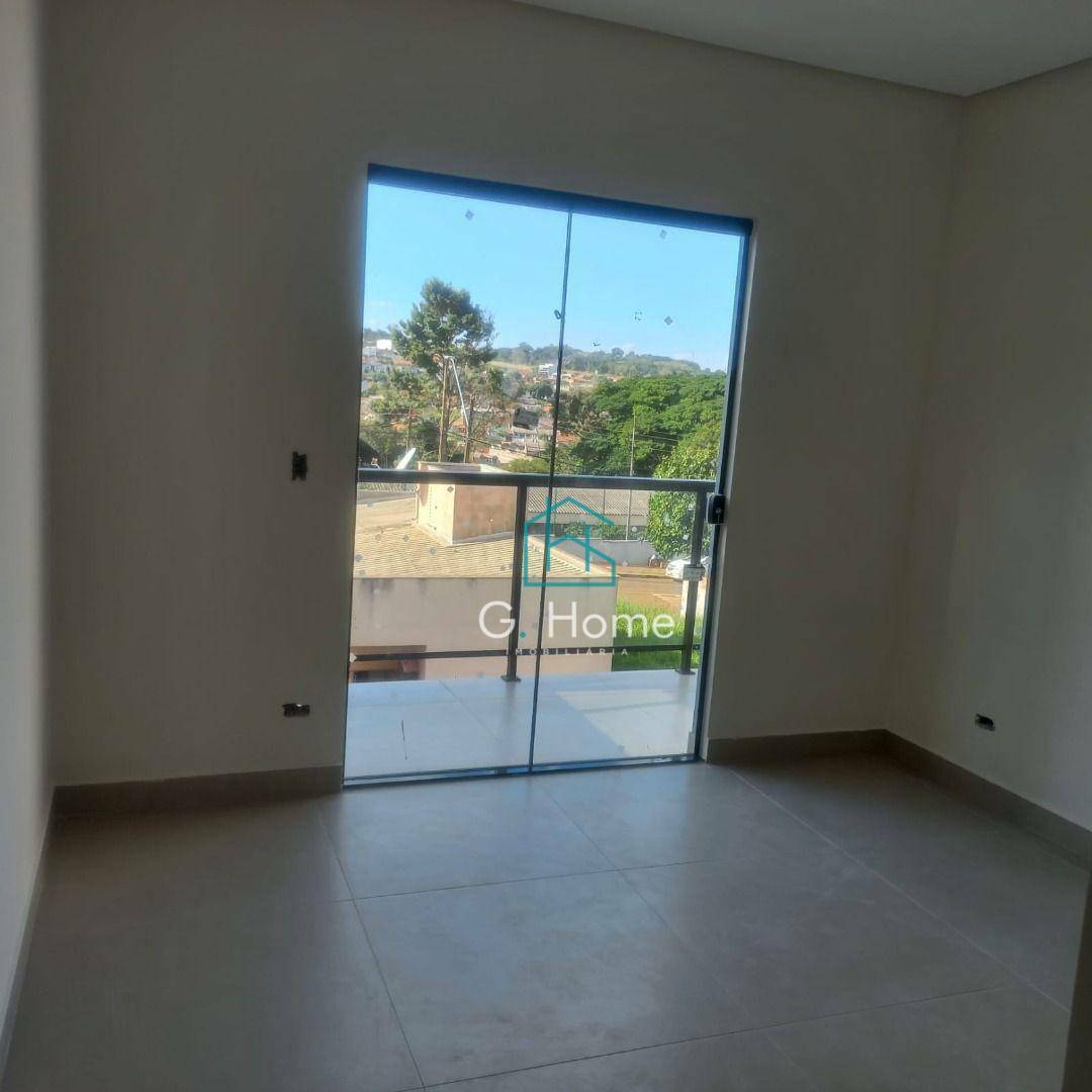 Casa à venda com 2 quartos, 78m² - Foto 4