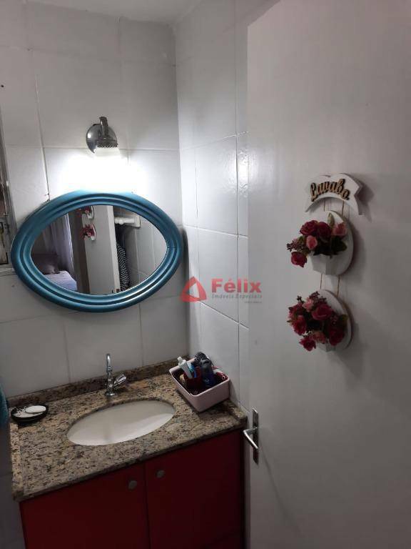 Apartamento à venda com 2 quartos, 62m² - Foto 23