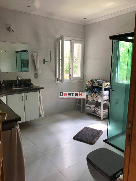 Sobrado à venda com 3 quartos, 460m² - Foto 11