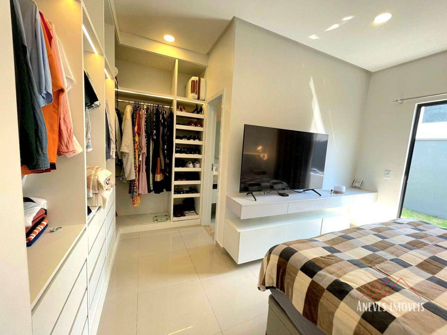 Casa de Condomínio à venda com 3 quartos, 275m² - Foto 7