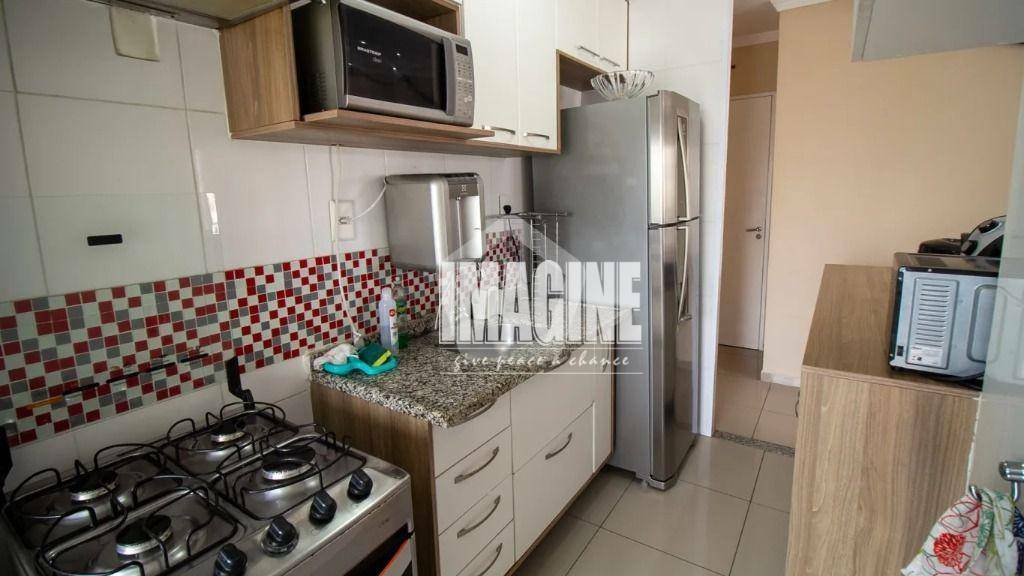 Apartamento à venda com 2 quartos, 69m² - Foto 20