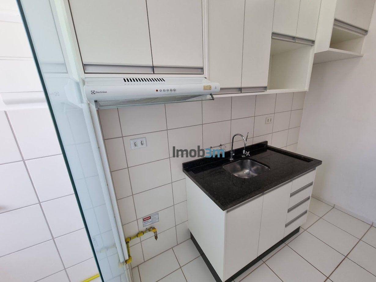 Apartamento para alugar com 2 quartos, 46m² - Foto 12