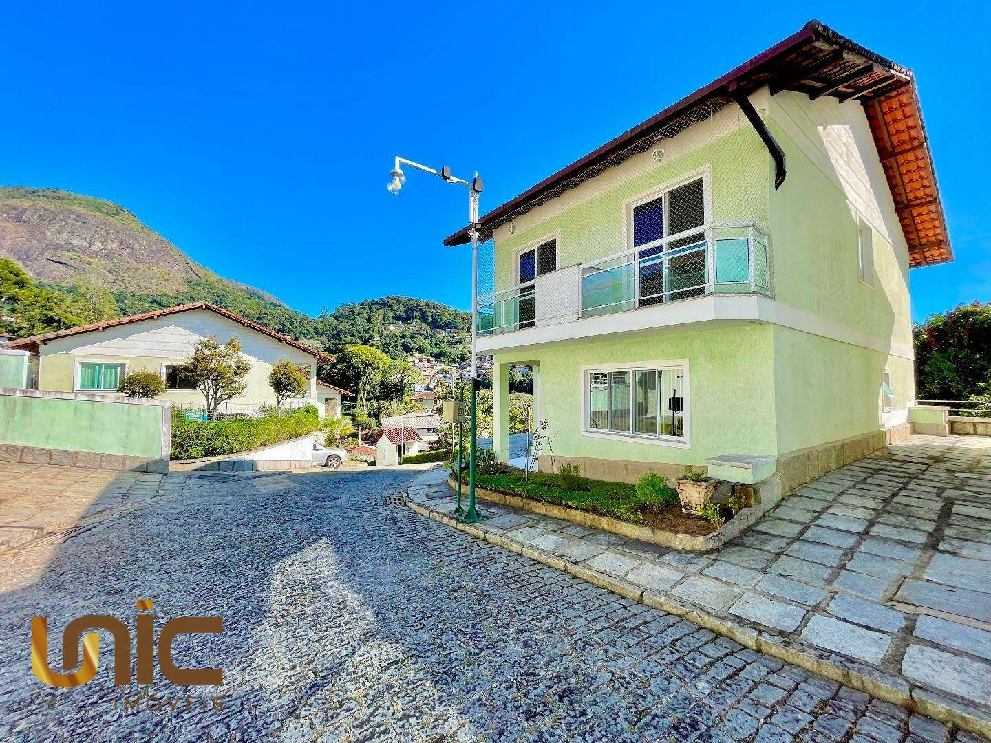 Casa de Condomínio à venda com 4 quartos, 258m² - Foto 29