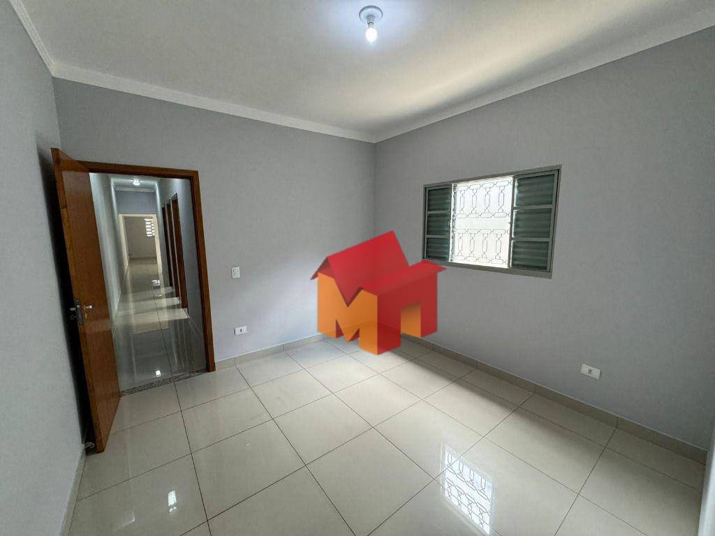 Casa à venda com 3 quartos, 99m² - Foto 13