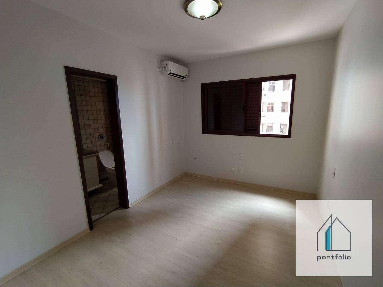 Apartamento à venda com 4 quartos, 208m² - Foto 7