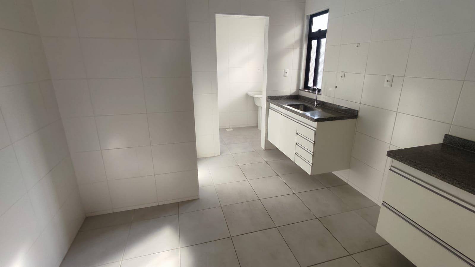 Apartamento à venda com 2 quartos, 70m² - Foto 8