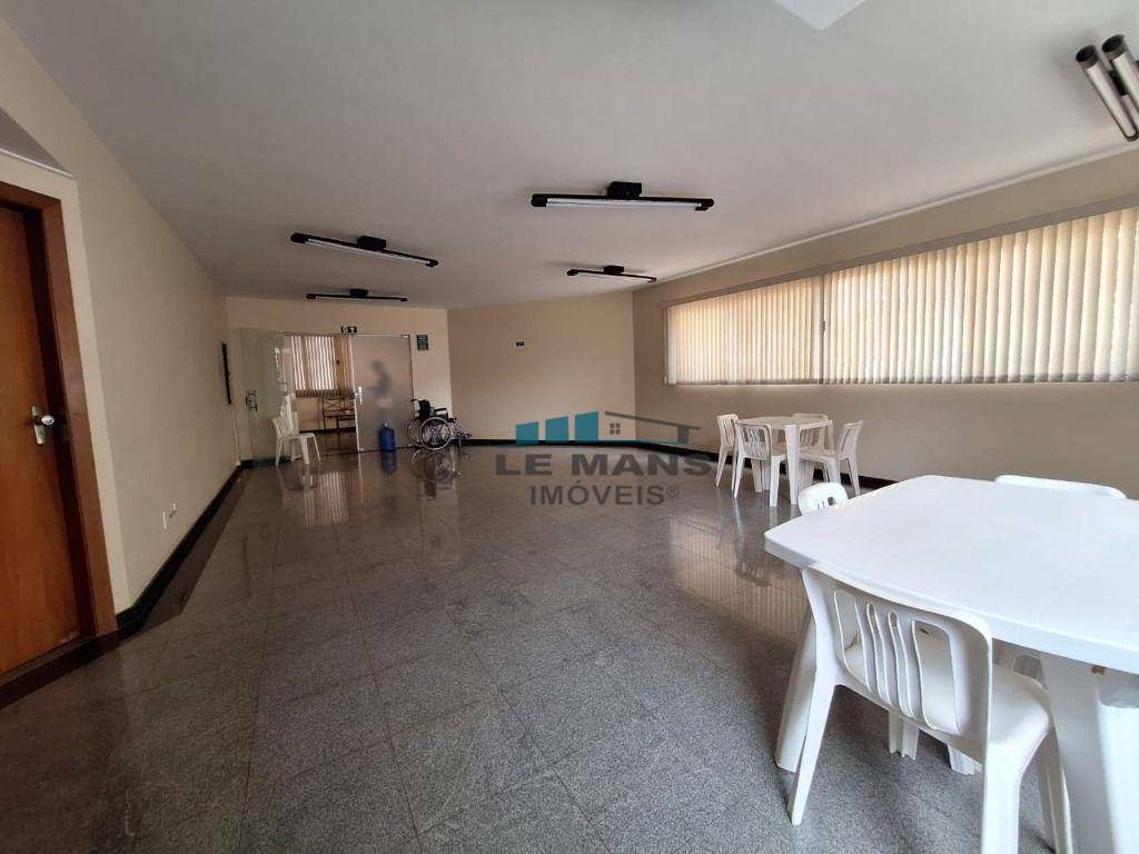 Apartamento à venda com 2 quartos, 68m² - Foto 21