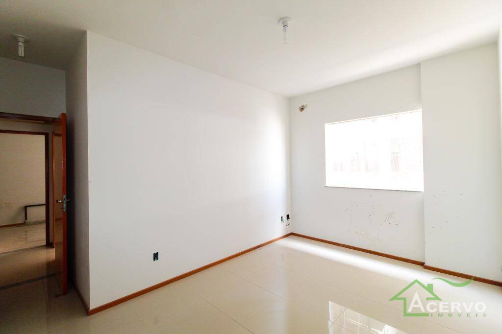 Apartamento à venda com 2 quartos, 71m² - Foto 8