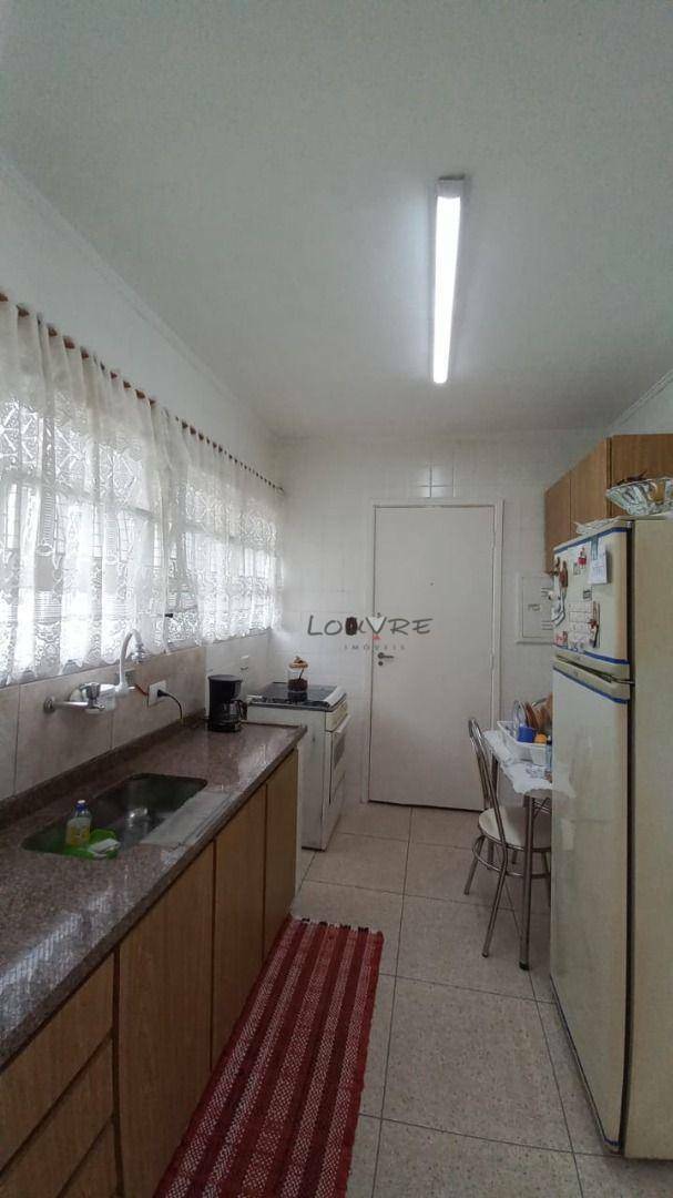 Apartamento à venda com 2 quartos, 75m² - Foto 24