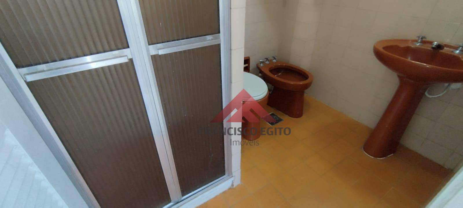 Apartamento à venda com 2 quartos, 70m² - Foto 19