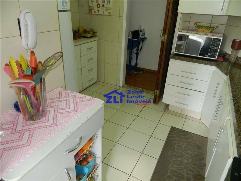 Apartamento à venda com 3 quartos, 75m² - Foto 8