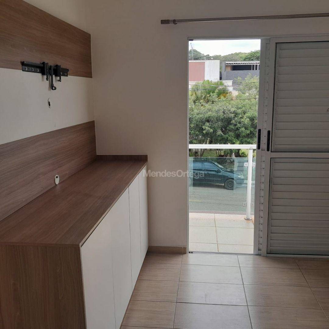 Casa de Condomínio para alugar com 3 quartos, 136m² - Foto 10