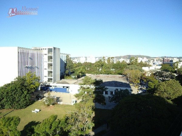 Apartamento à venda com 3 quartos, 107m² - Foto 2