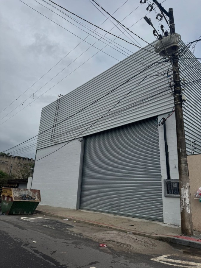 Prédio Inteiro - Foto 1