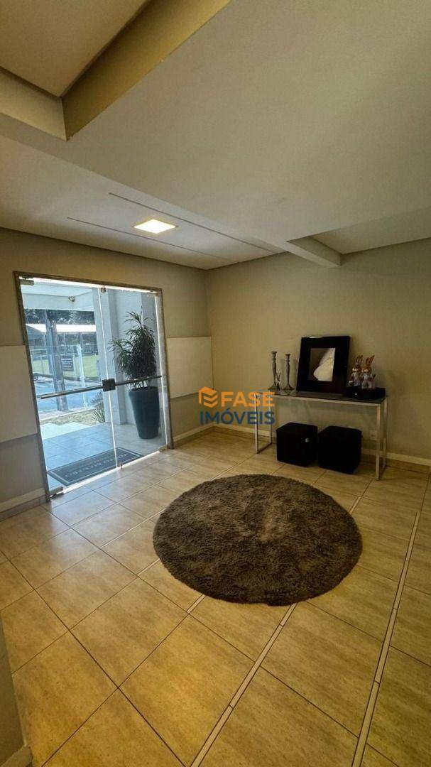 Apartamento à venda com 3 quartos, 144m² - Foto 1