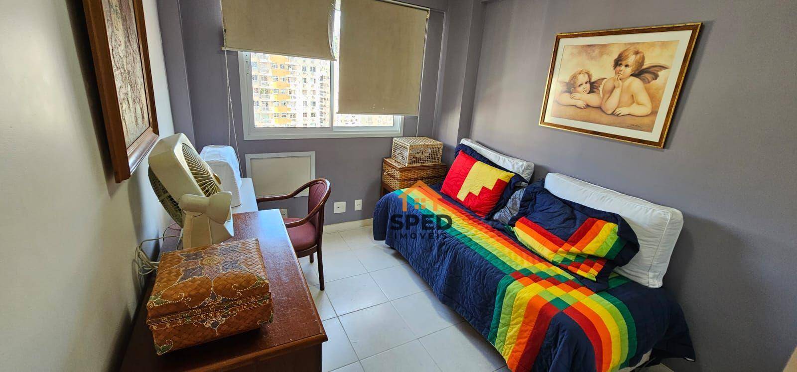 Apartamento à venda com 3 quartos, 80m² - Foto 4