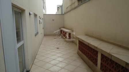 Apartamento à venda com 2 quartos, 75m² - Foto 13