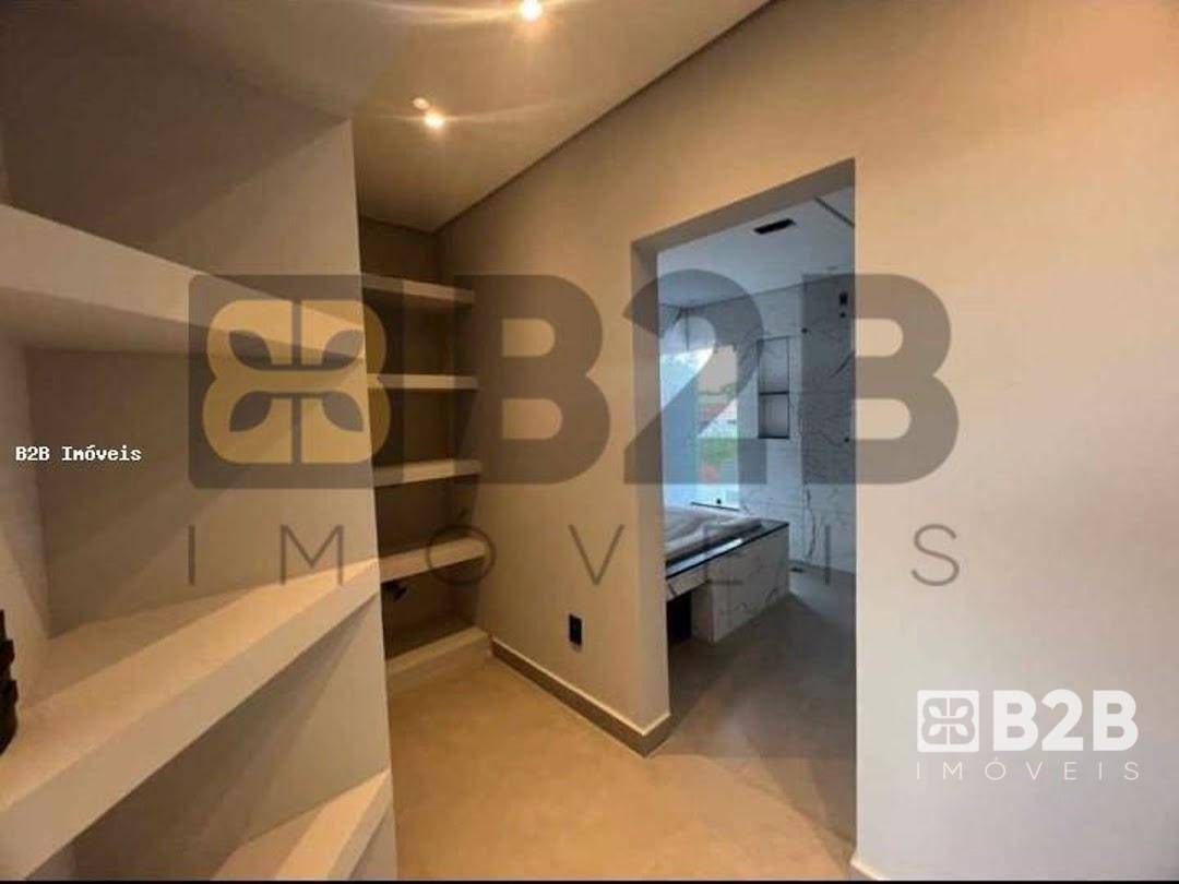 Casa à venda com 3 quartos, 230m² - Foto 11