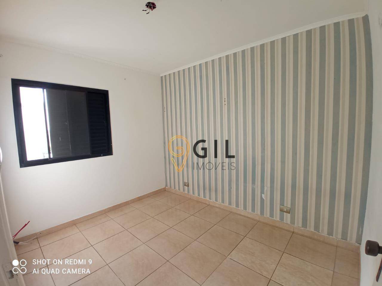 Apartamento à venda com 2 quartos, 61m² - Foto 3