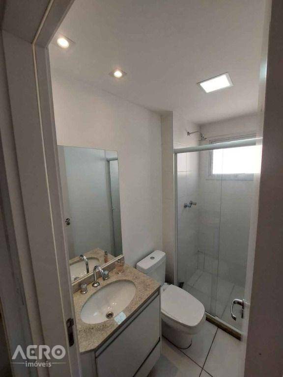 Apartamento à venda com 2 quartos, 62m² - Foto 11