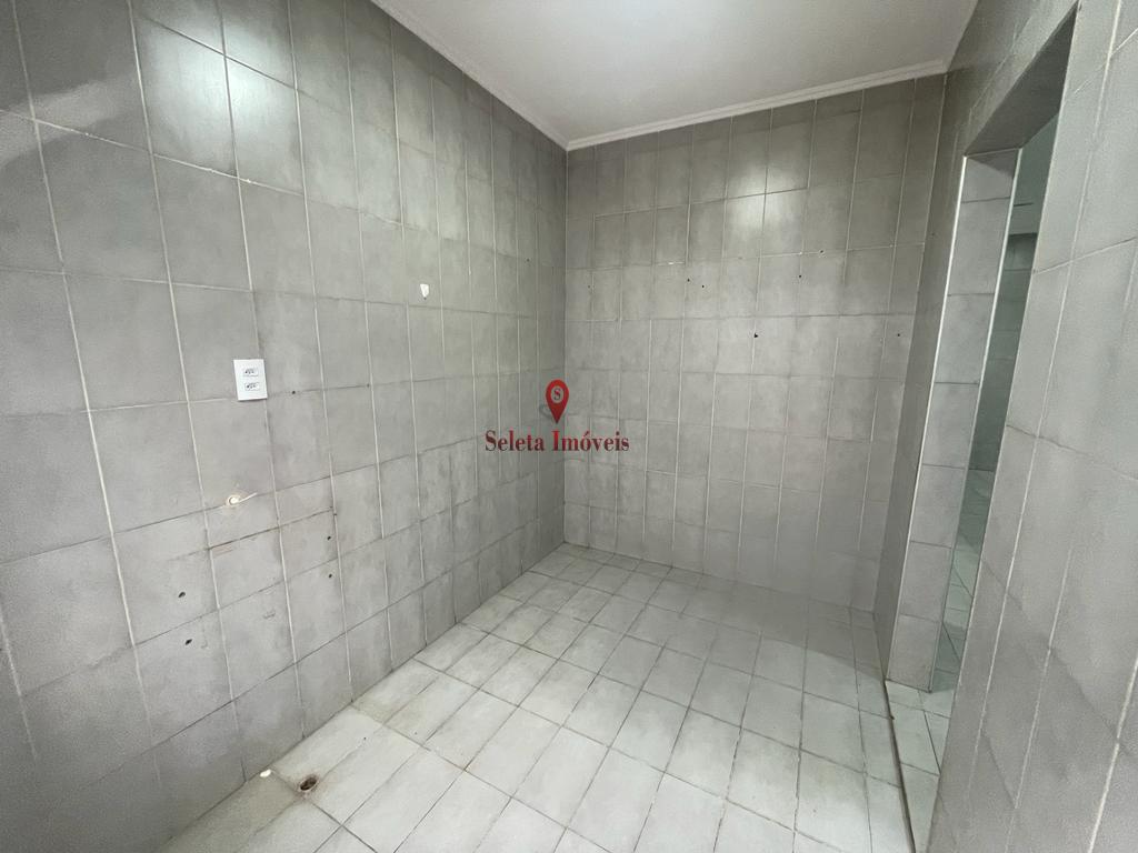 Casa à venda com 3 quartos, 182m² - Foto 13