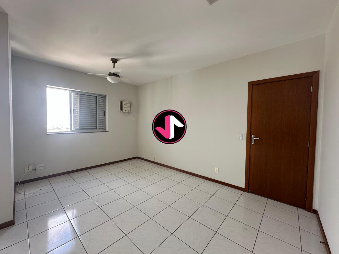 Apartamento à venda com 3 quartos, 155m² - Foto 4
