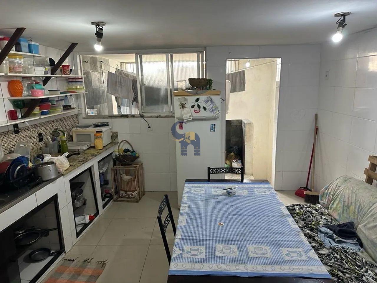 Casa à venda com 4 quartos, 200m² - Foto 5