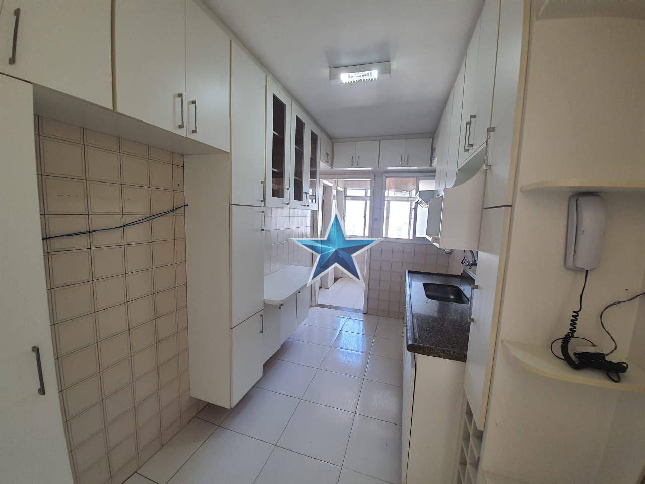 Apartamento para alugar com 4 quartos, 90m² - Foto 28