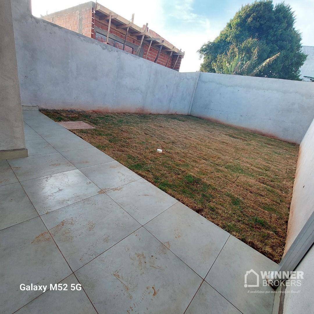 Casa à venda com 2 quartos, 64m² - Foto 11