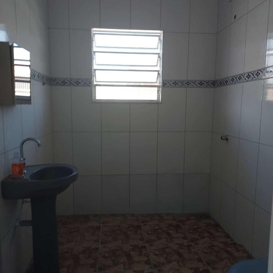 Casa à venda com 2 quartos, 250m² - Foto 14